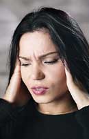Työstressi lisää naisten migreeniriskiä
